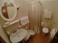 c.%20202%20bagno.jpg